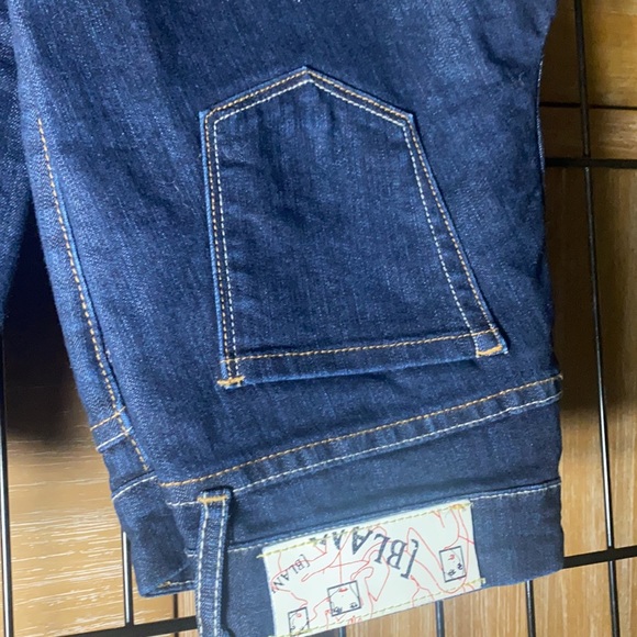 BLANK NYC Throwback Mid-rise Straight Leg Jeans - Picture 6 of 9